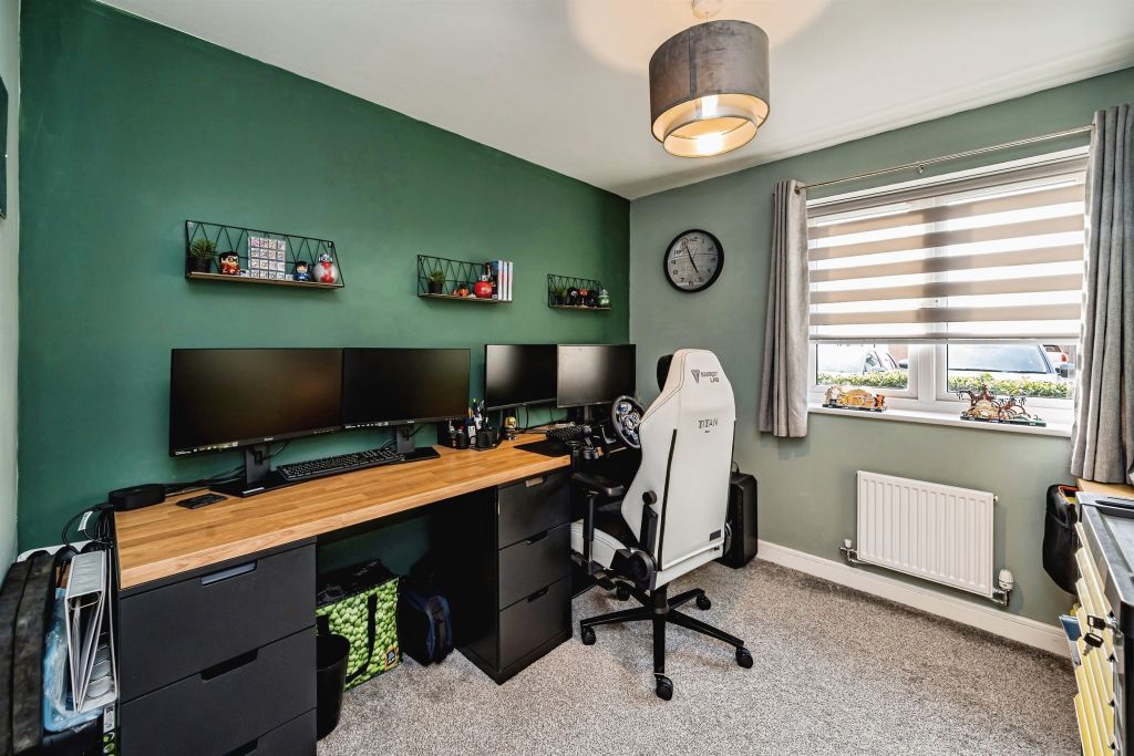 Additional image 7 of 2 bed flat for saleKempster Way, Weston Turville, Aylesbury HP22