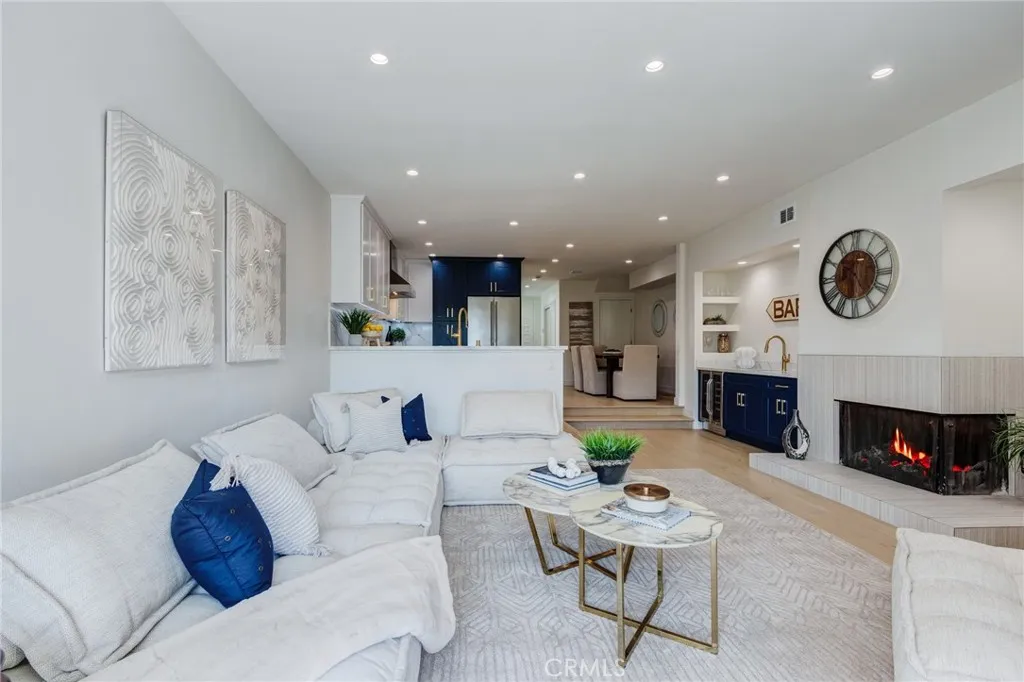 Additional image 37 of 11919 Mayfield Ave Unit 2, Los Angeles, CA 90049