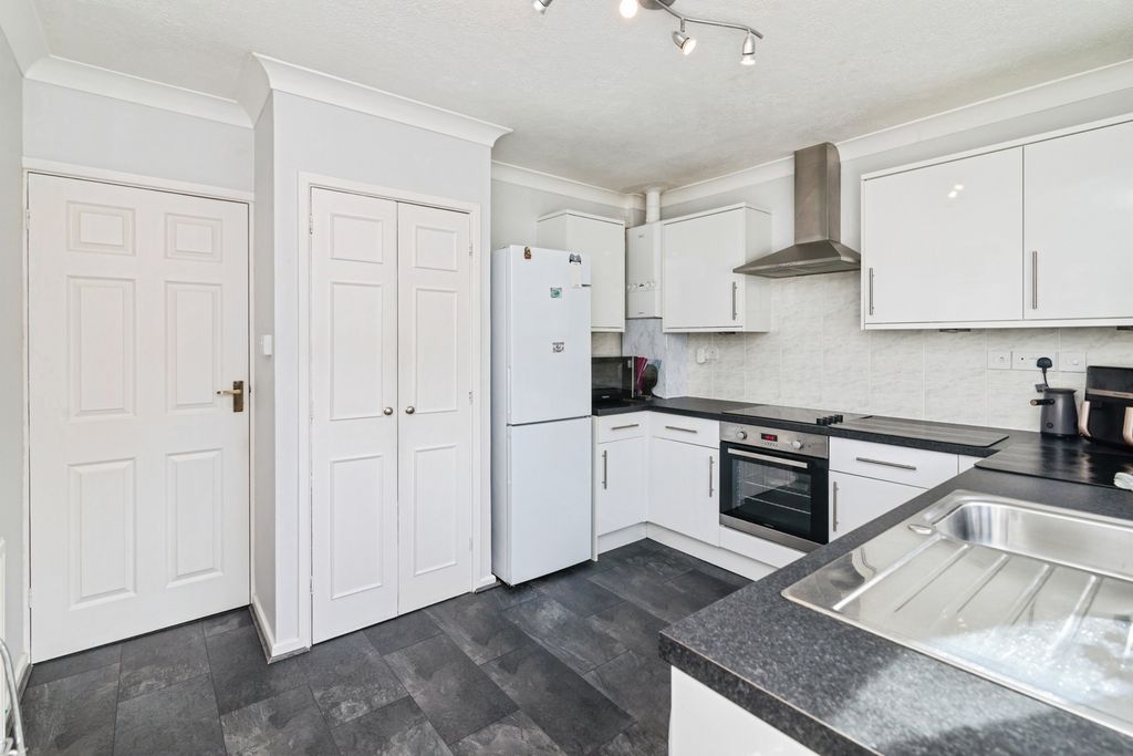 Additional image 4 of 3 bed bungalow for saleDorothy Hodgkin Court, Beccles NR34