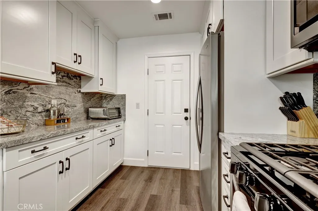 Additional image 72 of 28102 Bobwhite Cir Unit 3, Saugus, CA 91350