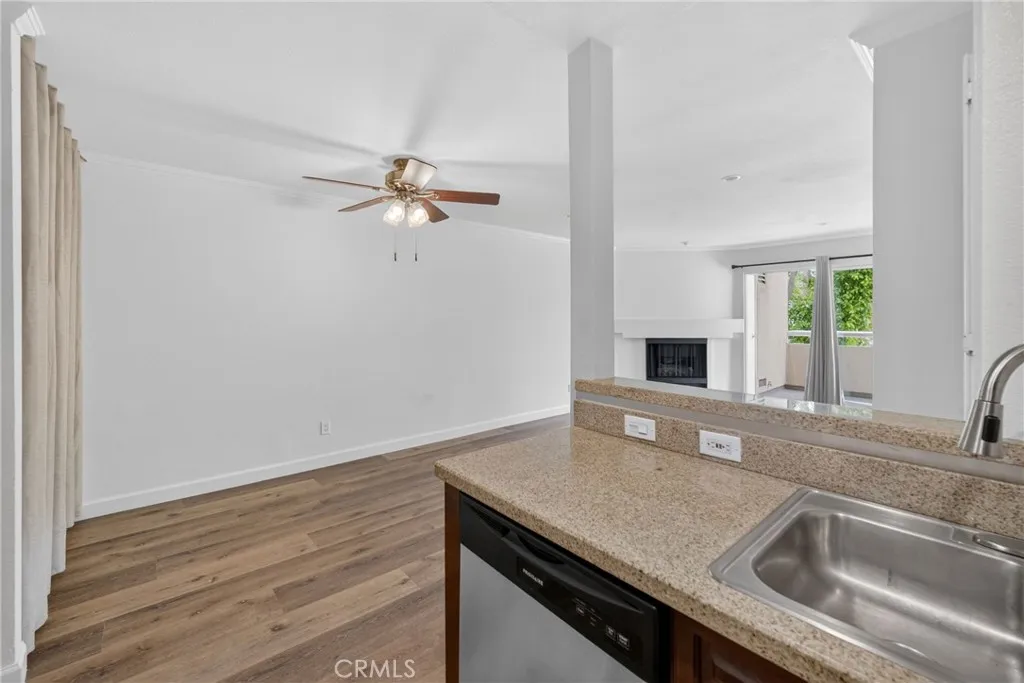 Additional image 40 of 5520 Owensmouth Avenue Unit 103, Woodland Hills, CA 91367
