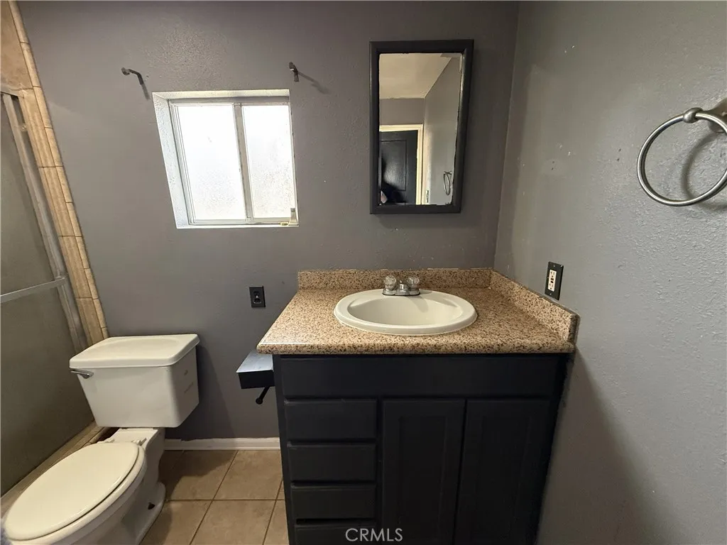 Additional image 79 of 407 E Street, Taft, CA 93268