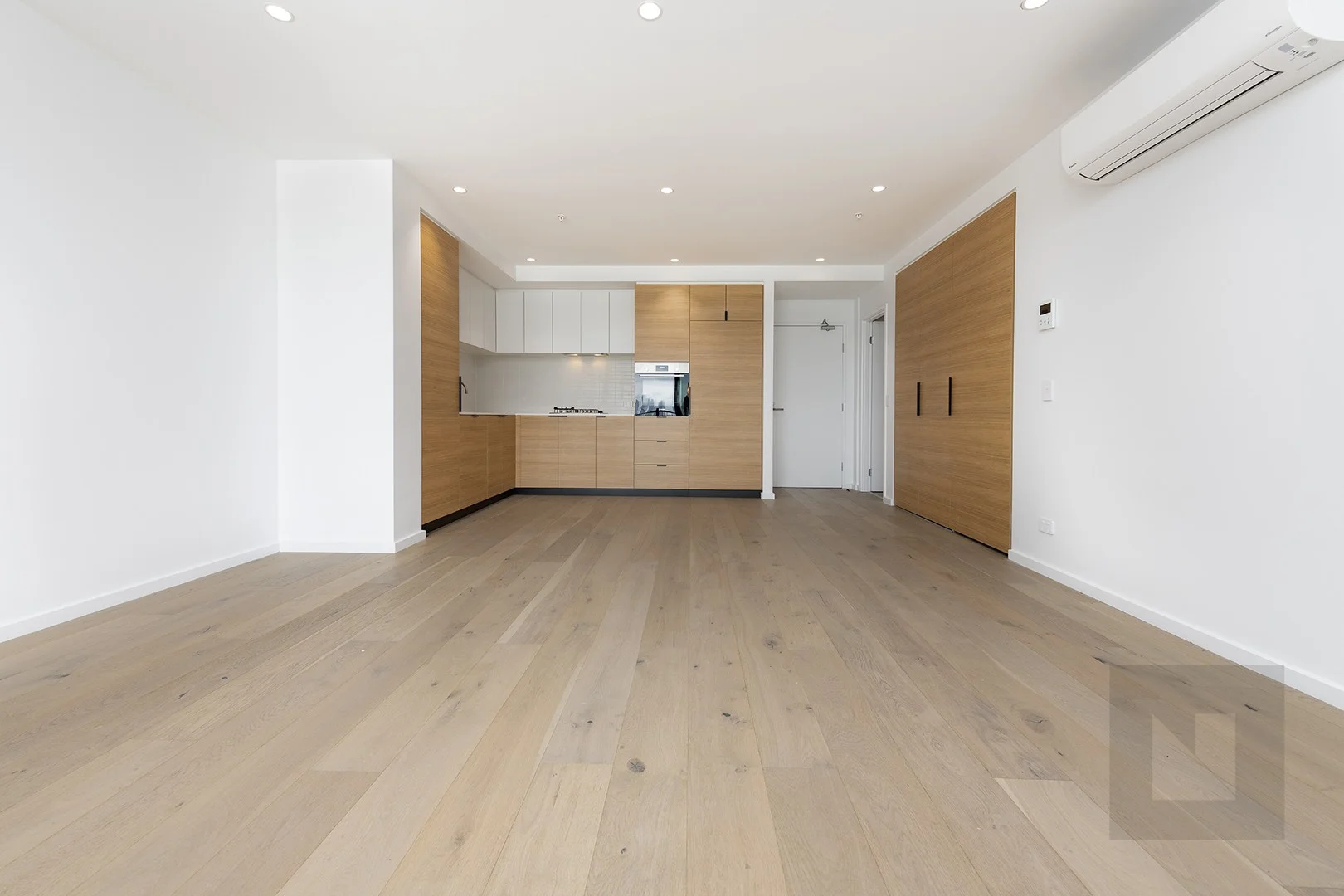 Additional image 2 of 1006/94-104 Buckley Street, Footscray VIC 3011