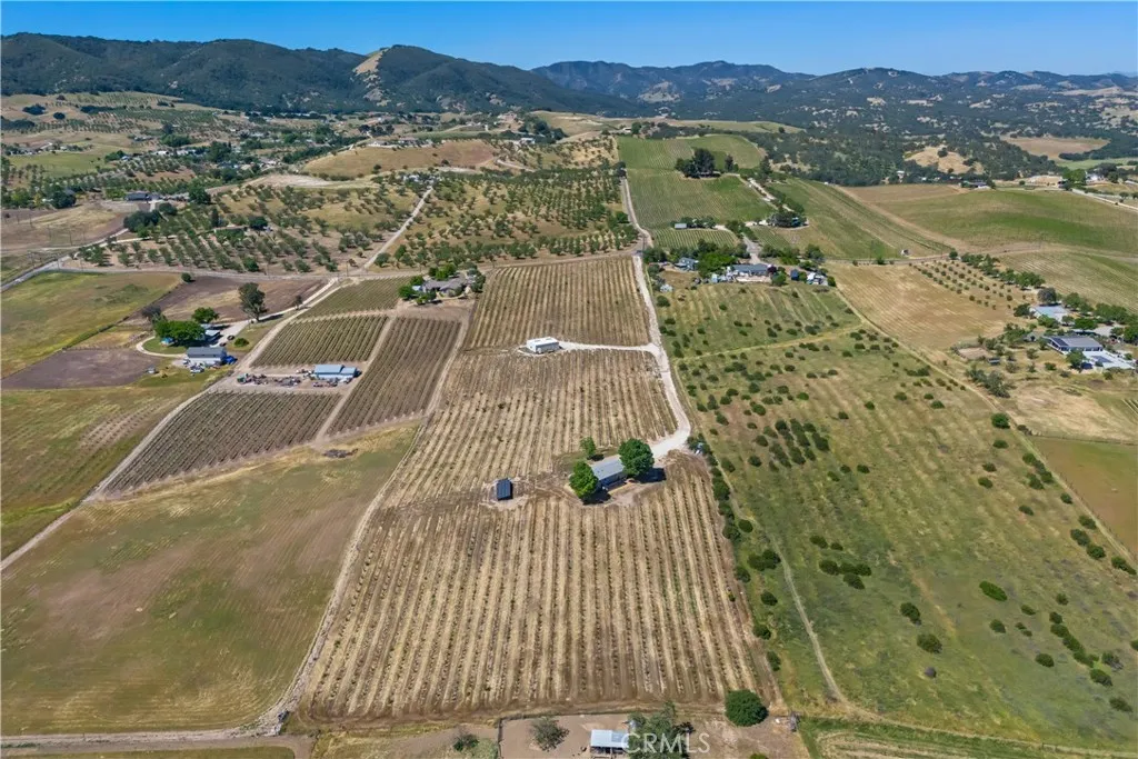 Additional image 39 of 5720 Vista Serrano Way, Paso Robles, CA 93446