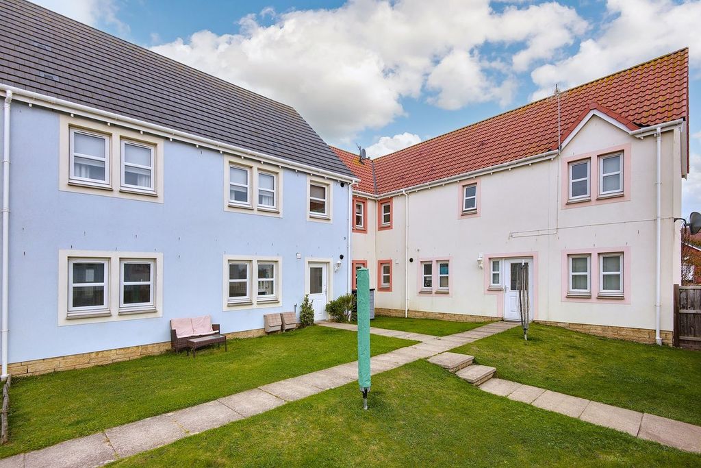 Additional image 8 of 2 bed flat for saleAcorn Court, Cellardyke, Anstruther KY10