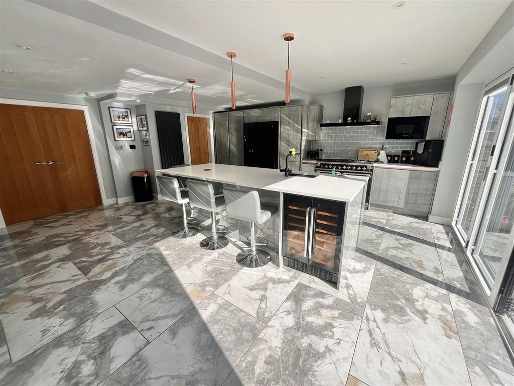 Additional image 3 of 4 bed link detached house for saleDevonshire Drive, Alderley Edge SK9