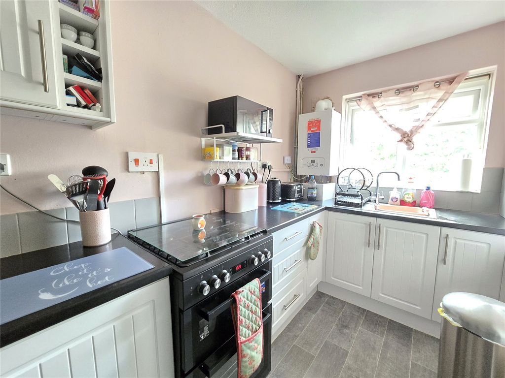 Additional image 3 of 2 bed maisonette for saleCarlcroft, Wilnecote, Tamworth, Staffordshire B77