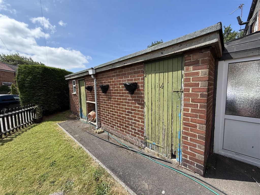 Additional image 14 of 2 bed flat for saleElm Avenue, Belper DE56