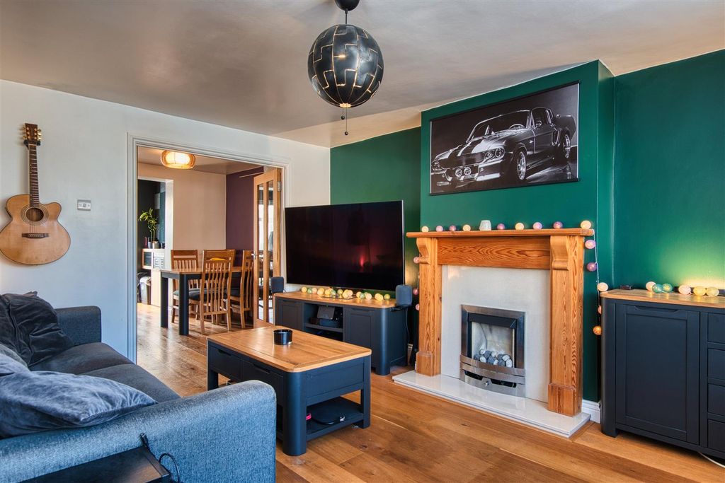 Additional image 2 of 3 bed end terrace house for saleKellett Lane, Wortley, Leeds LS12