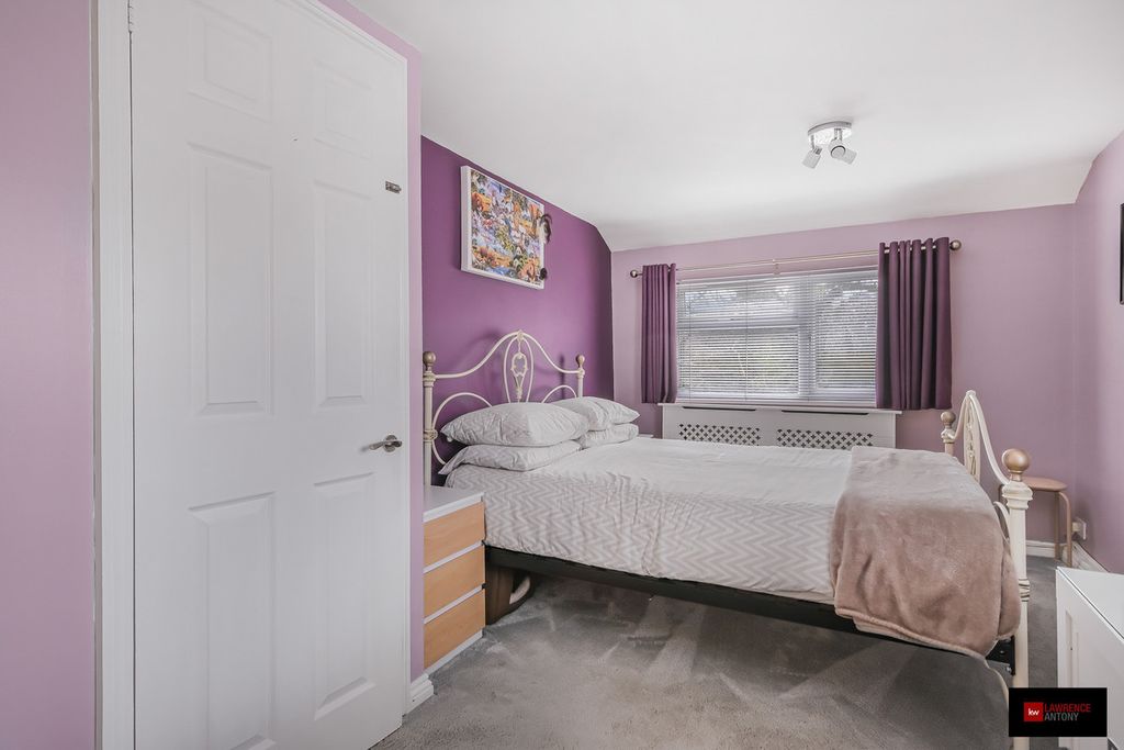Additional image 42 of 5 bed detached house for saleLee Chapel Lane, Basildon SS16