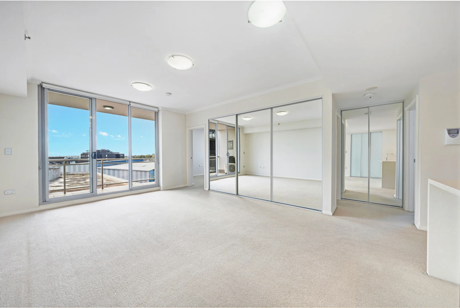 Additional image 2 of 33/545-553 Pacific Highway, St Leonards NSW 2065