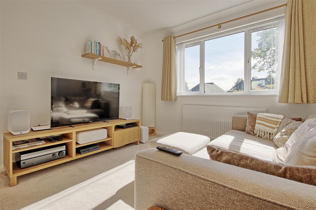 Additional image 10 of 3 bed semi-detached house for saleFen Road, Cambridge CB4