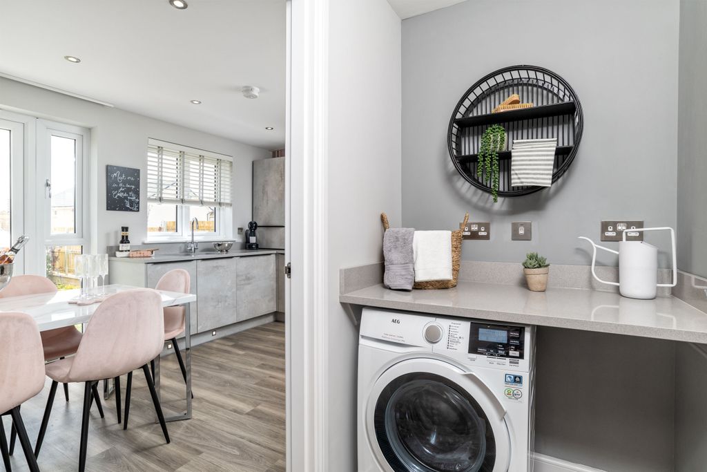 Additional image 7 of 3 bed semi-detached house for sale"Craigend" at Bannerman Cruick, Edinburgh EH17