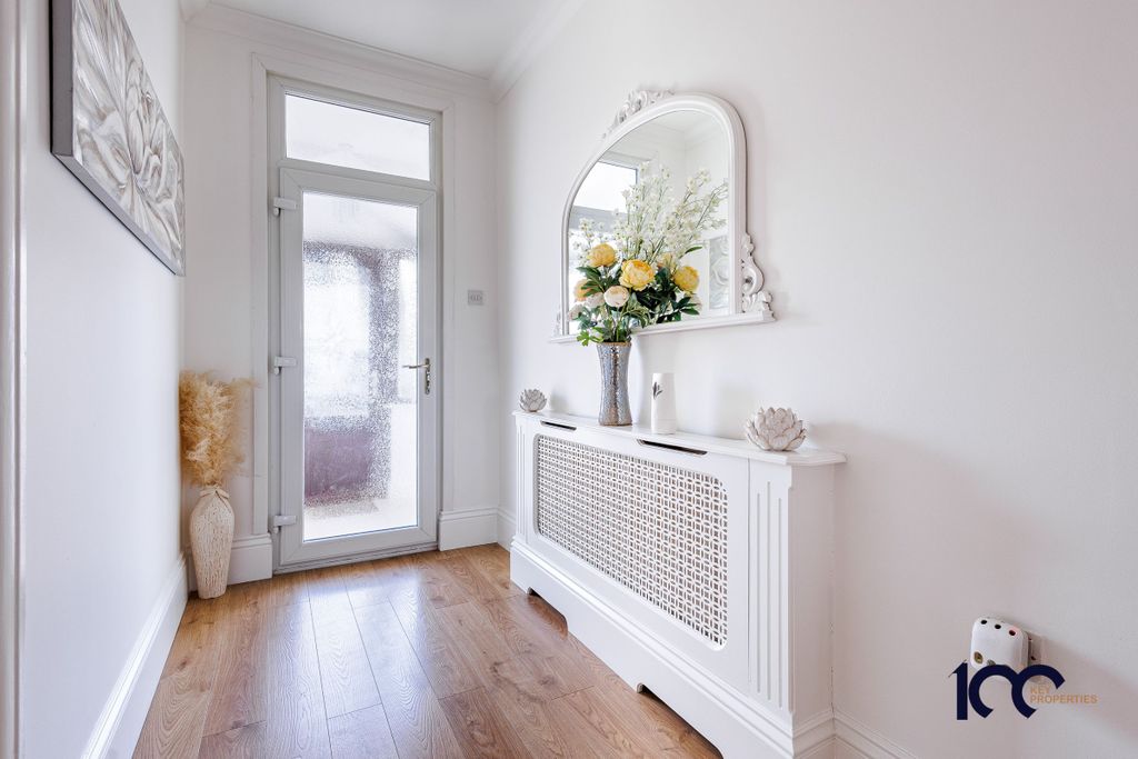 Additional image 23 of 2 bed semi-detached house for saleCrystal Avenue, Hornchurch RM12