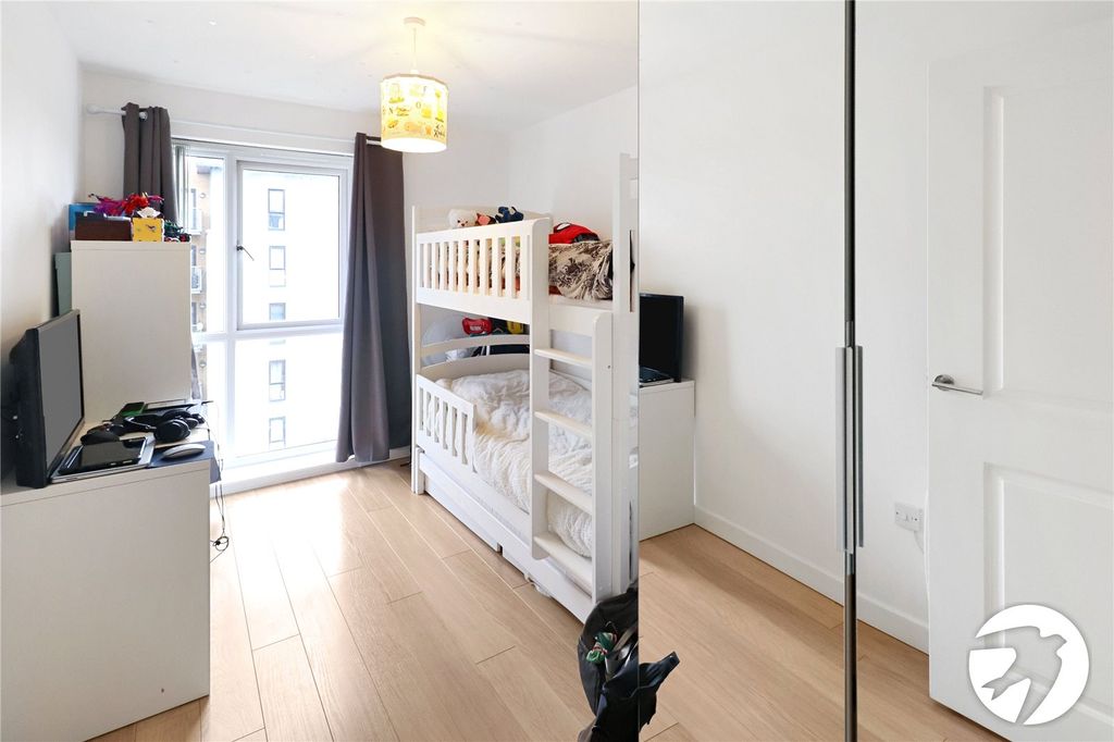 Additional image 8 of 2 bed flat for saleLittle Brights Road, Belvedere DA17