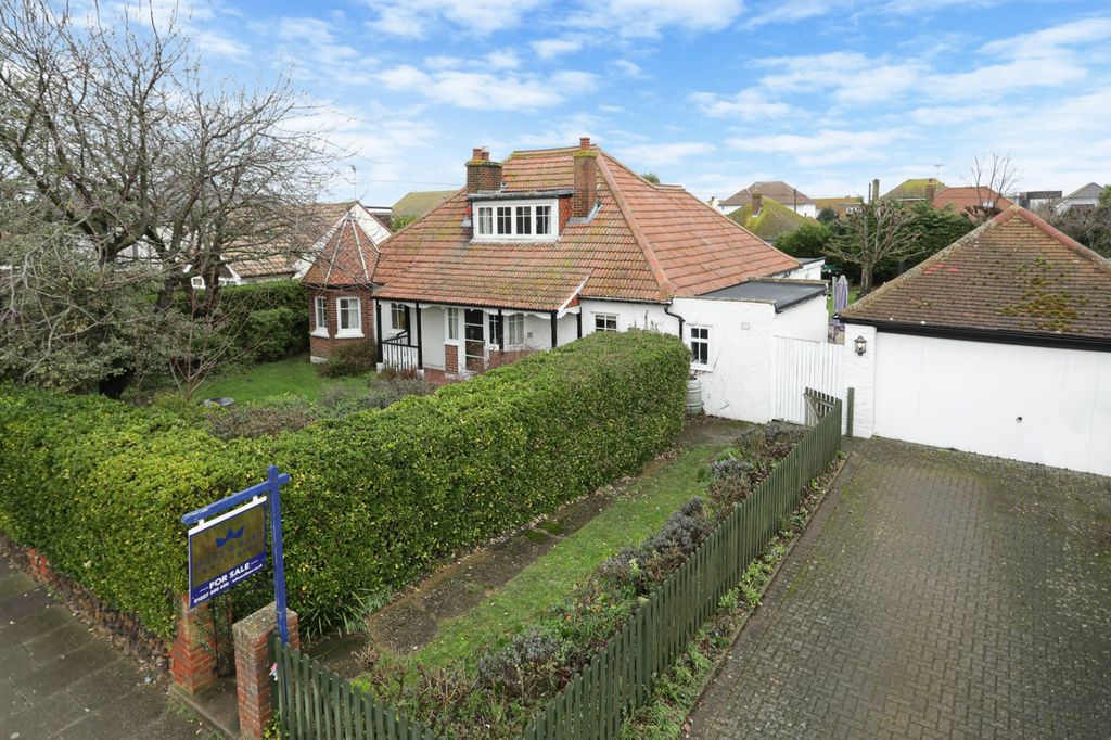 Additional image 2 of 5 bed detached house for saleHarold Road, Birchington, Kent CT7