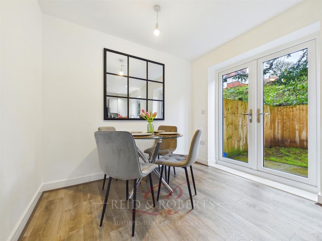 Additional image 4 of 3 bed property for saleLluesty Gardens, Holywell CH8