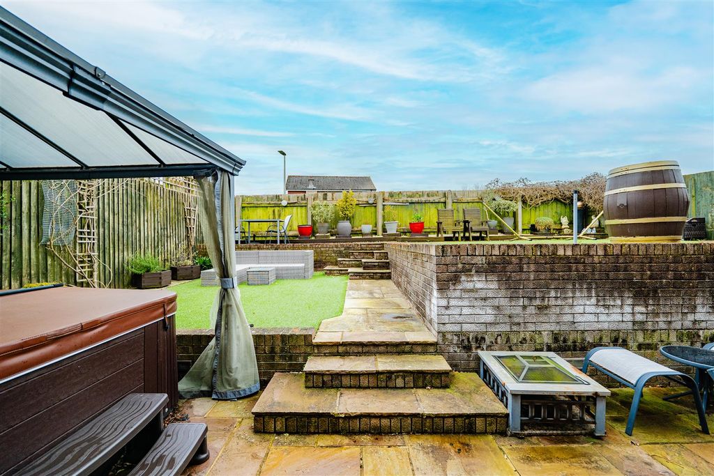 Additional image 40 of 5 bed detached house for saleSherbourne Close, Barry CF62