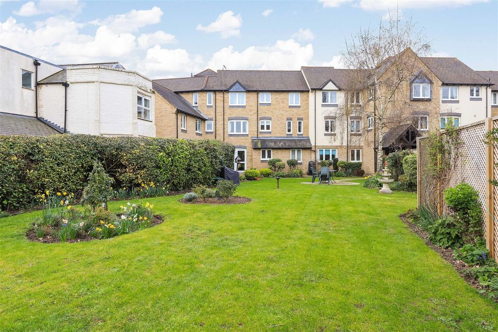 Additional image 17 of 2 bed flat for saleUnion Lane, Chesterton, Cambridge CB4