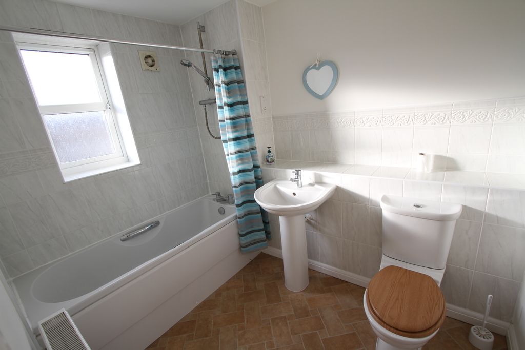 Additional image 3 of 2 bed flat for saleClarkes Court, Banbury OX16