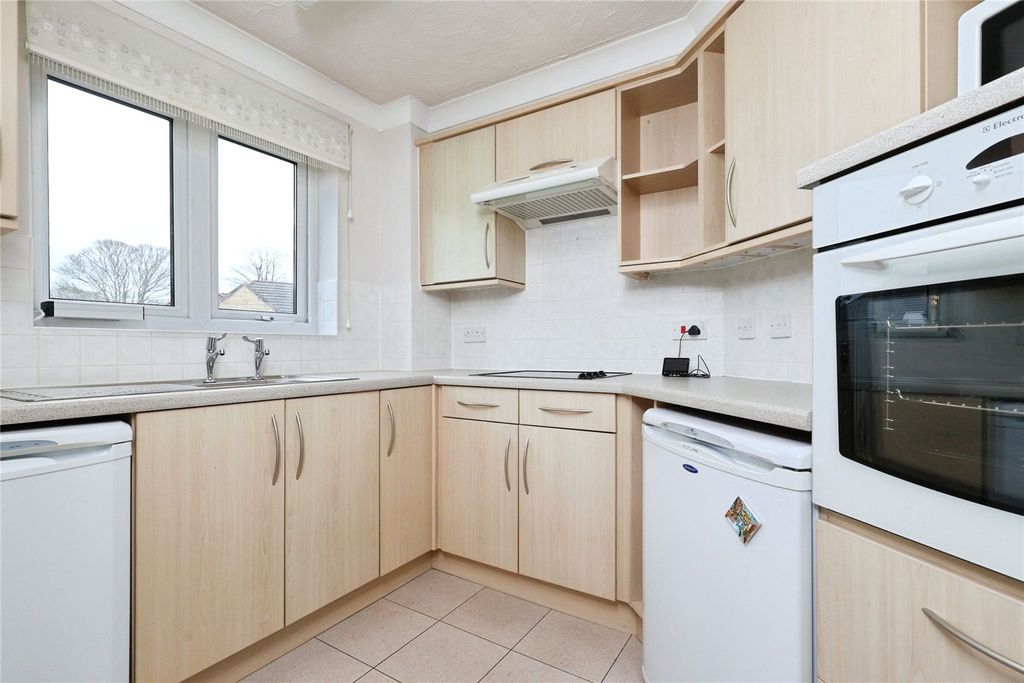 Additional image 4 of 1 bed flat for saleAire Valley Court, Bingley BD16