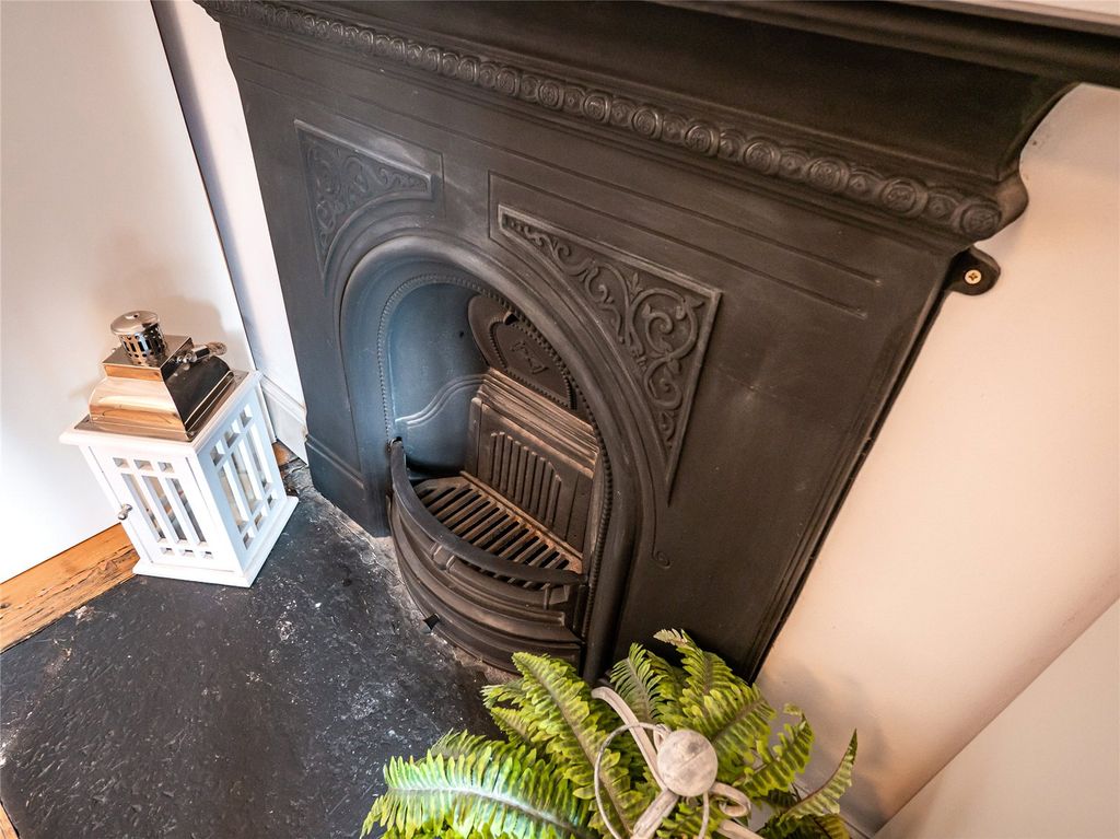 Additional image 13 of 2 bed flat for saleElder Street, New Town, Edinburgh EH1
