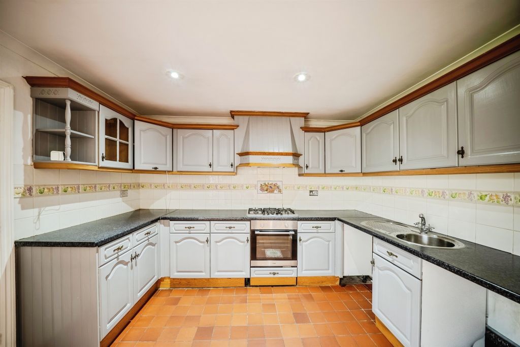 Additional image 11 of 5 bed detached house for saleBudden Crescent, Caldicot NP26