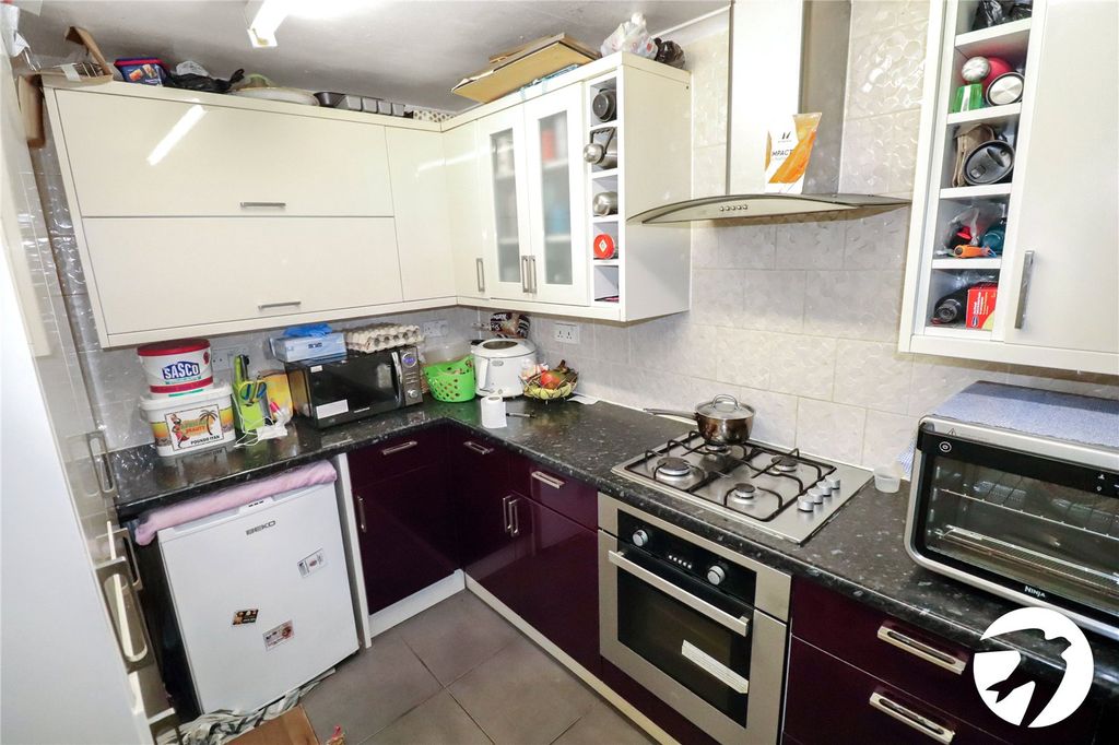 Additional image 12 of 3 bed maisonette for saleDraper Close, Belvedere DA17