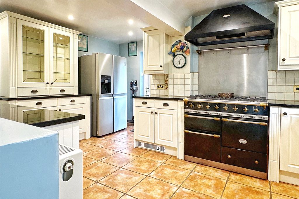 Additional image 10 of 2 bed detached bungalow for saleHunt Avenue, Ashton-Under-Lyne, Greater Manchester OL7