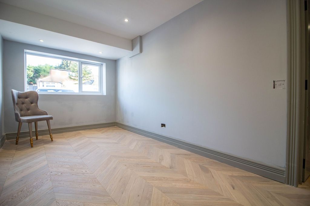 Additional image 21 of 5 bed terraced house for saleAlva Way, Carpenders Park, Watford WD19