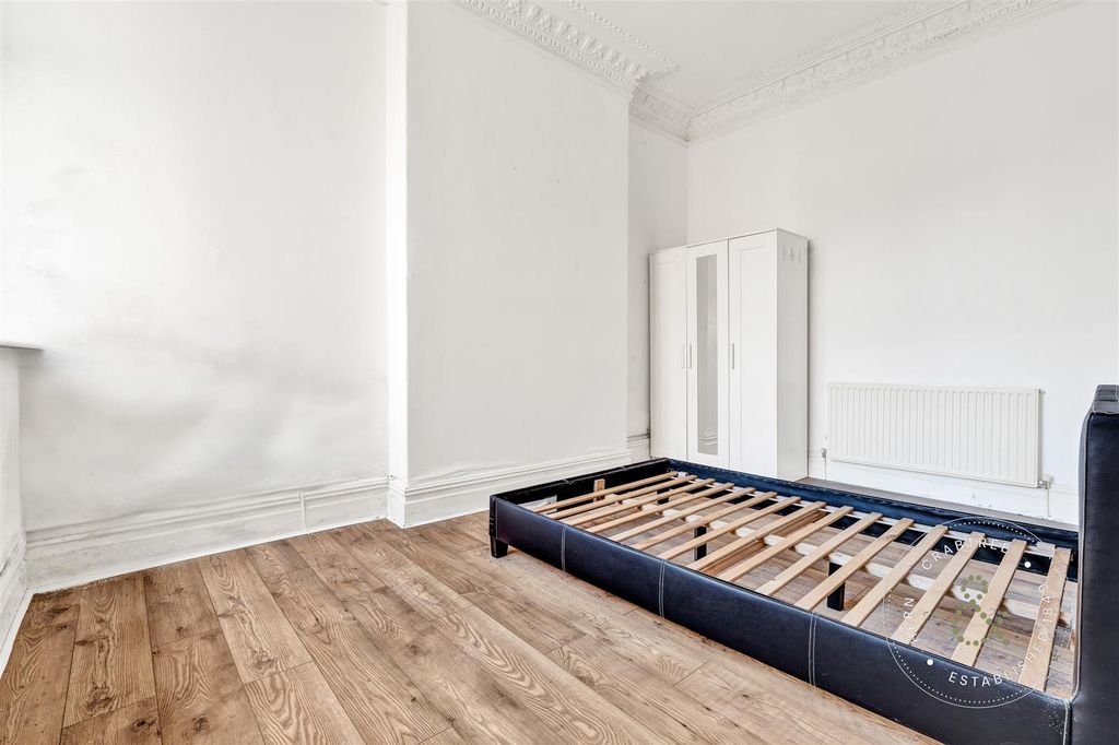 Additional image 9 of 1 bed flat for saleCathedral Road, Cardiff CF11