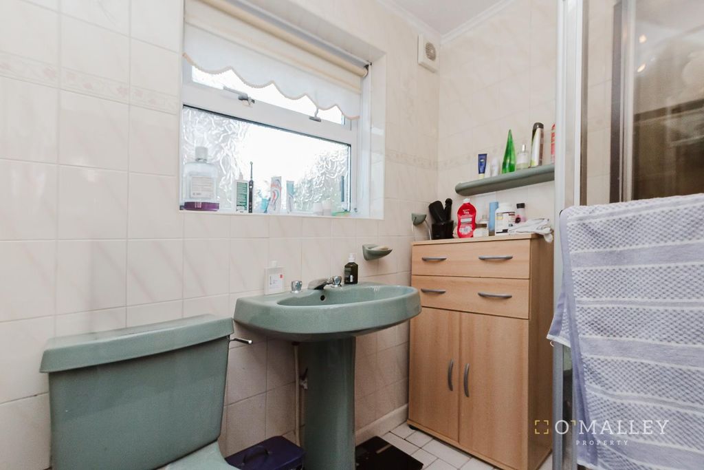 Additional image 4 of 4 bed detached house for saleClaremont, Alloa FK10