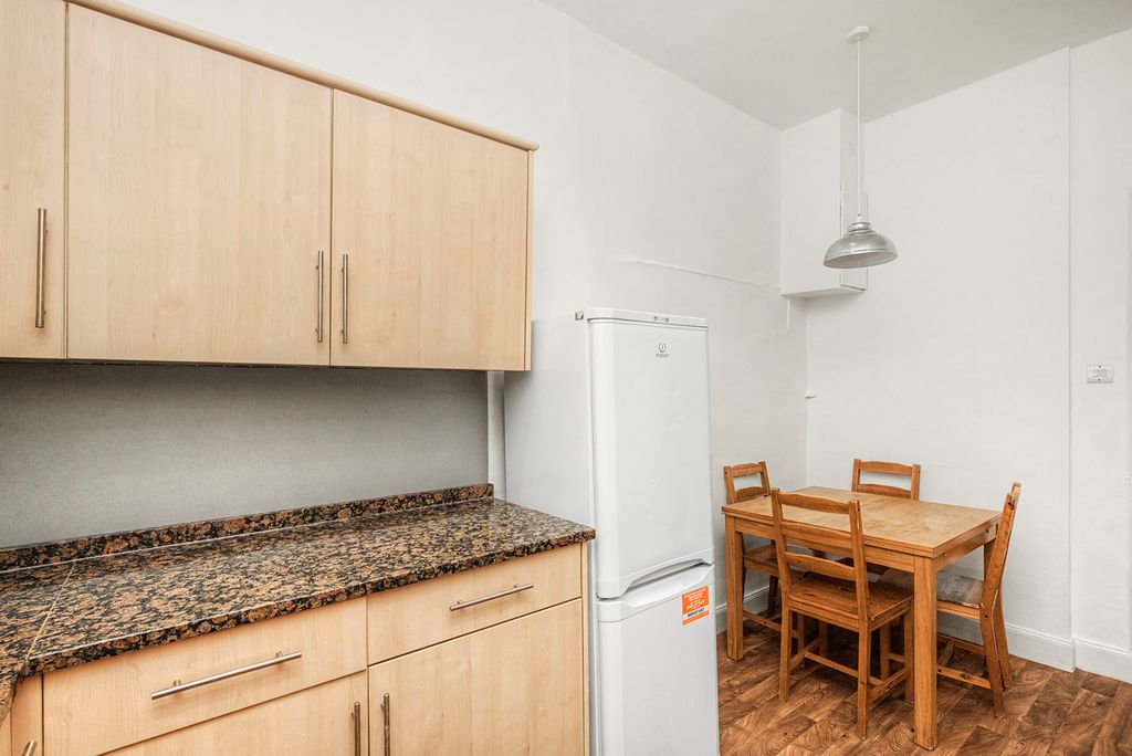 Additional image 8 of 3 bed flat for sale(2F2) 7 Cornwall Street, Edinburgh EH1