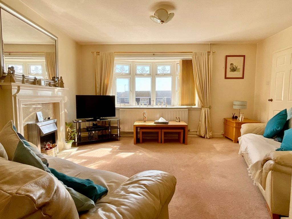 Additional image 3 of 3 bed semi-detached house for saleOakdale Close, Caerleon, Newport NP18