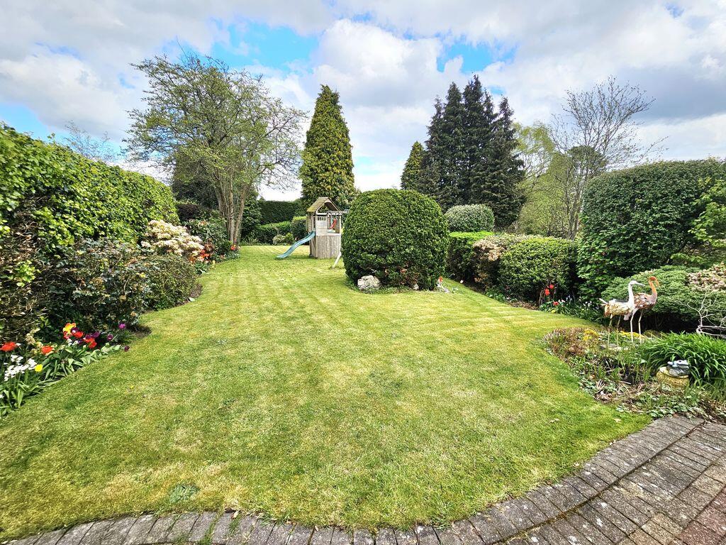 Additional image 3 of Kempson Avenue, Sutton Coldfield, B72 1HL
