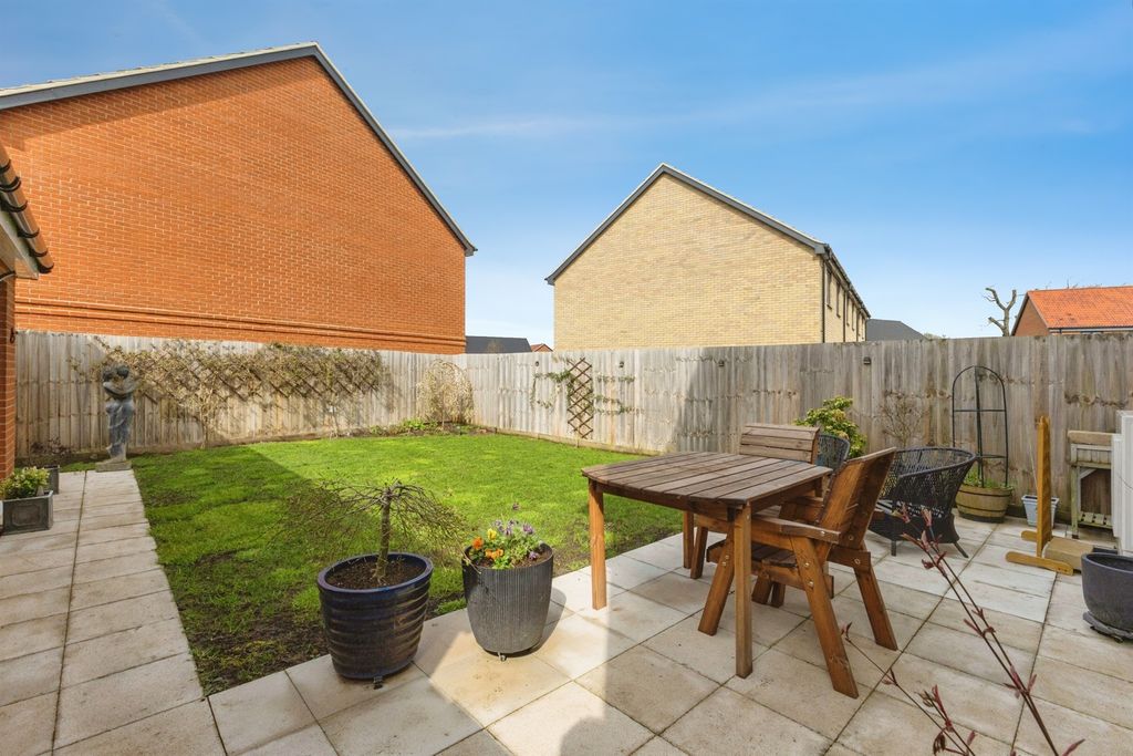 Additional image 18 of 4 bed link detached house for saleLinnet Drive, Attleborough NR17