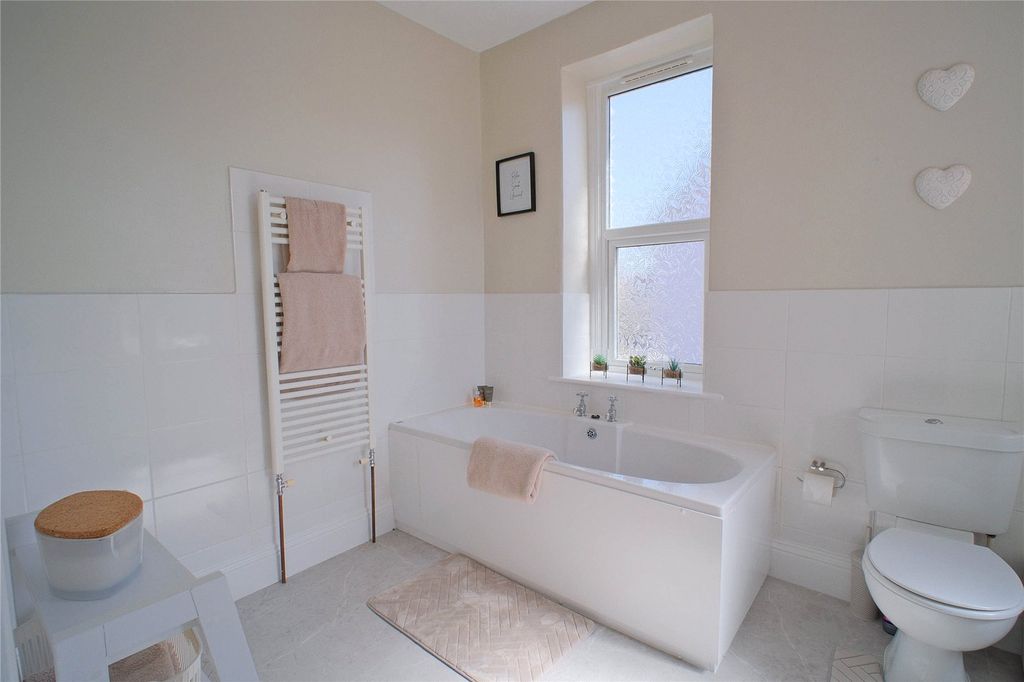 Additional image 15 of 5 bed detached house for saleSunnymead, Landkey Road, Barnstaple EX32