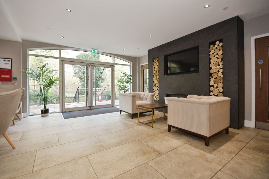 Additional image 17 of 2 bed flat for saleThe Dale, Stoney Middleton, Hope Valley S32