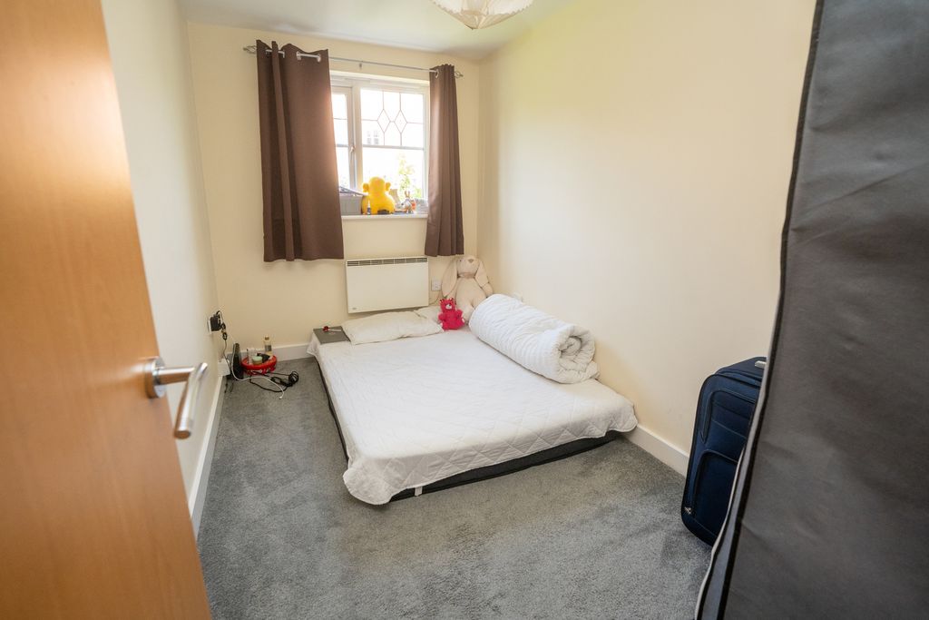 Additional image 12 of 2 bed flat for saleLinnets Park, Runcorn WA7