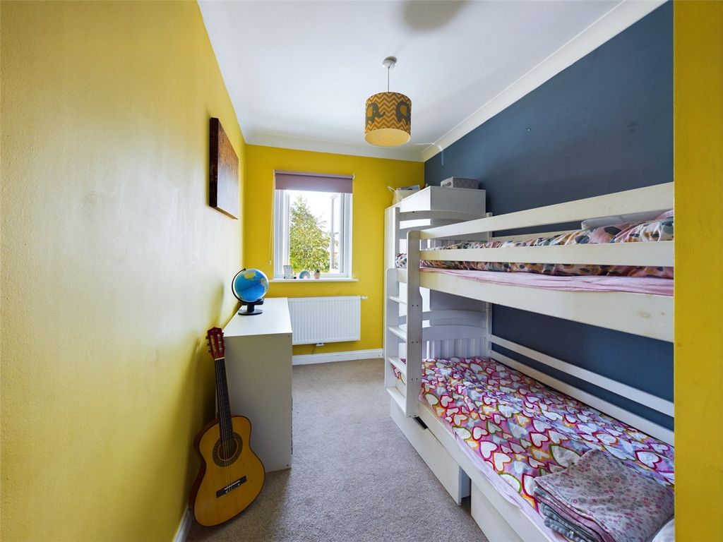 Additional image 7 of 2 bed flat for saleFox Court, Aldershot, Hampshire GU12
