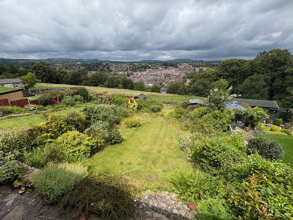 Additional image 2 of 3 bed detached house for salePeak View Drive, Ashbourne DE6