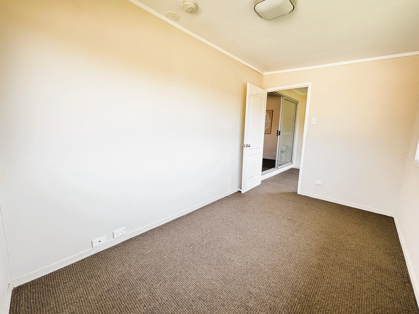 Additional image 15 of 521 Oxley Avenue, Redcliffe QLD 4020