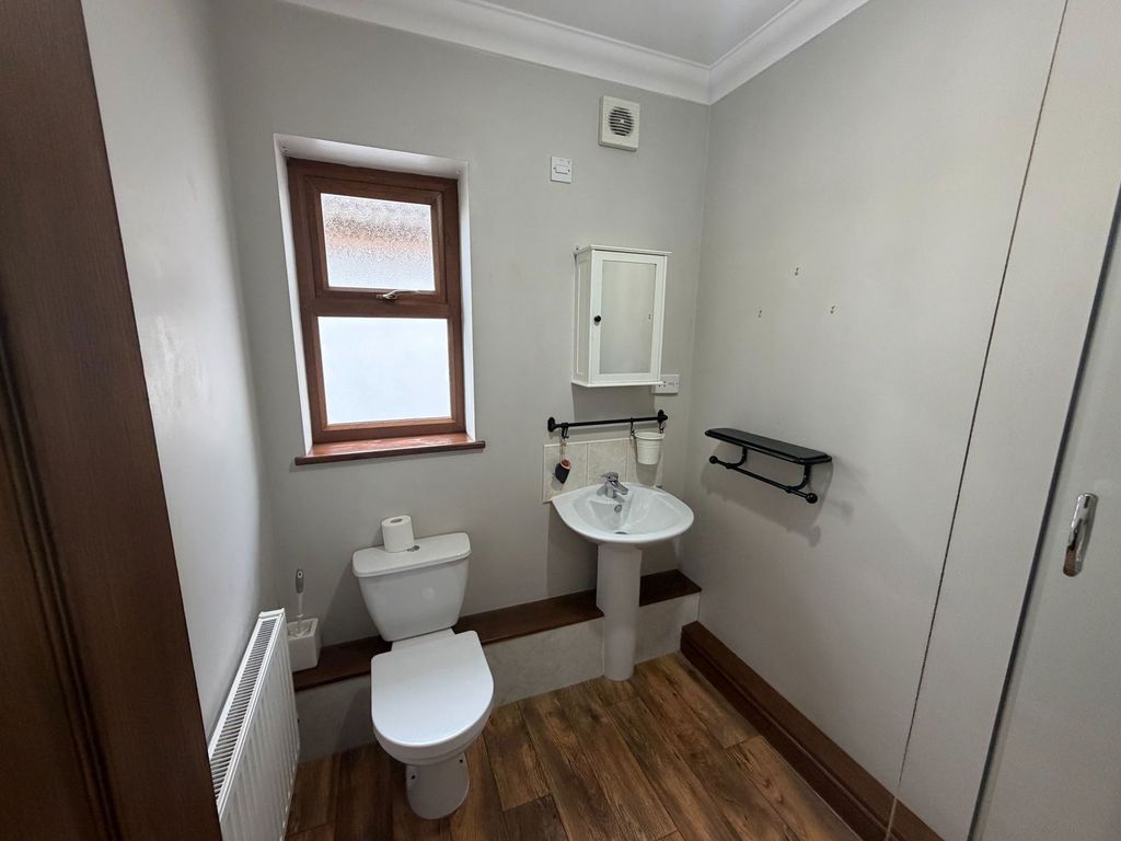 Additional image 16 of 4 bed detached house for salePentwyn Road, Betws, Ammanford SA18