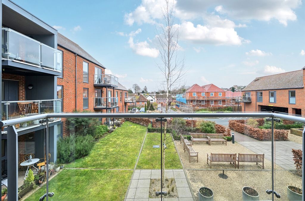 Additional image 8 of 1 bed flat for saleWayfarer Place, The Dean, Alresford, Hampshire SO24