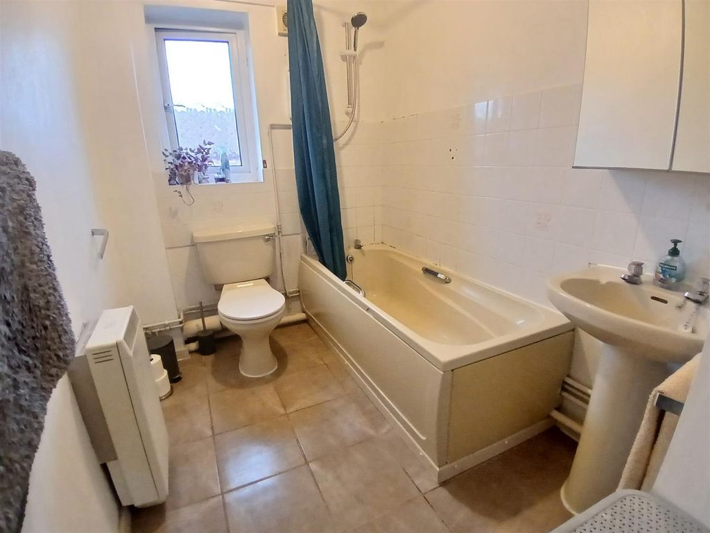 Additional image 9 of 1 bed maisonette for saleThorncliffe Way, Ansley Common, Nuneaton CV10