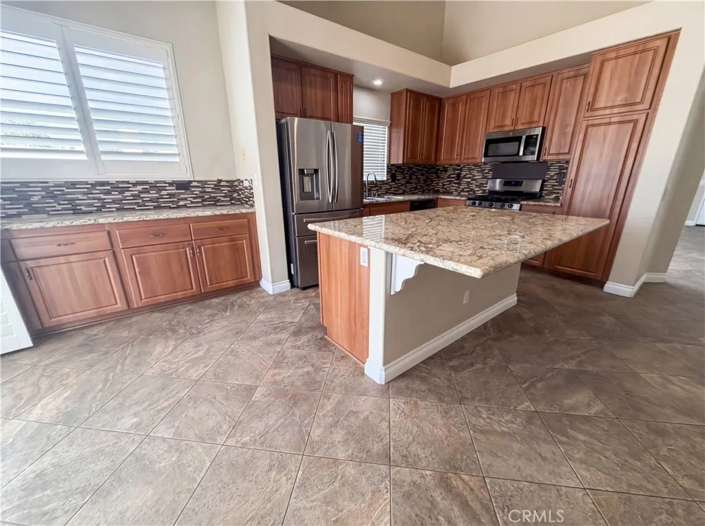 3630 Vanderbilt Drive, Corona, CA 92881 photo 3