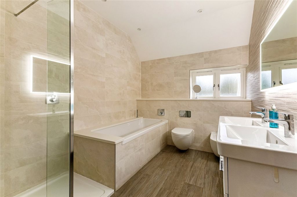 Additional image 14 of 4 bed detached house for saleBullbeggars Lane, Potten End, Berkhamsted, Hertfordshire HP4