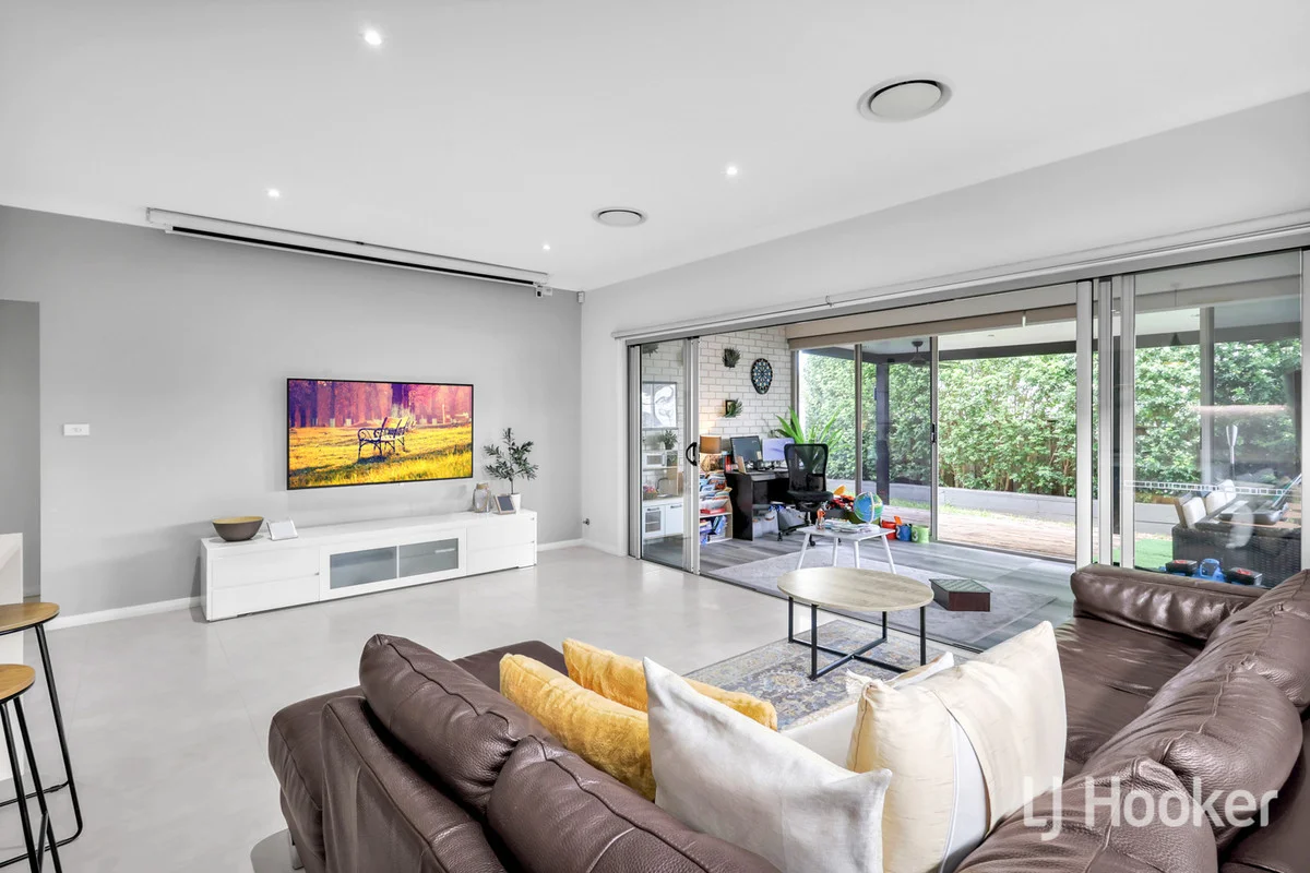 6 Madeline Circuit, Schofields NSW 2762 photo 3
