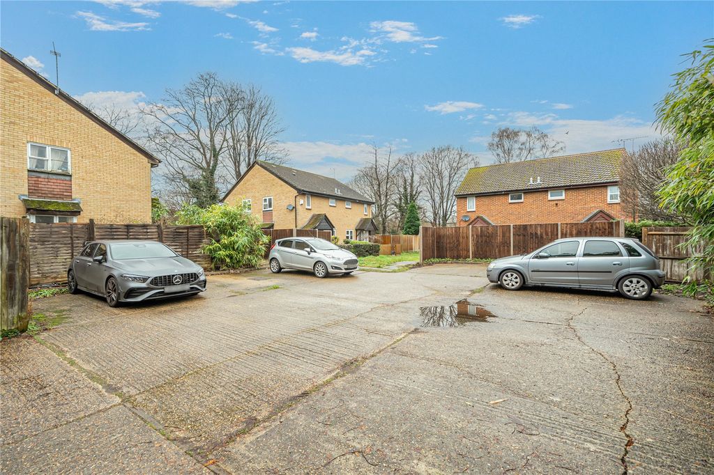 Additional image 20 of 1 bed detached house for saleHawkswell Walk, Woking, Surrey GU21