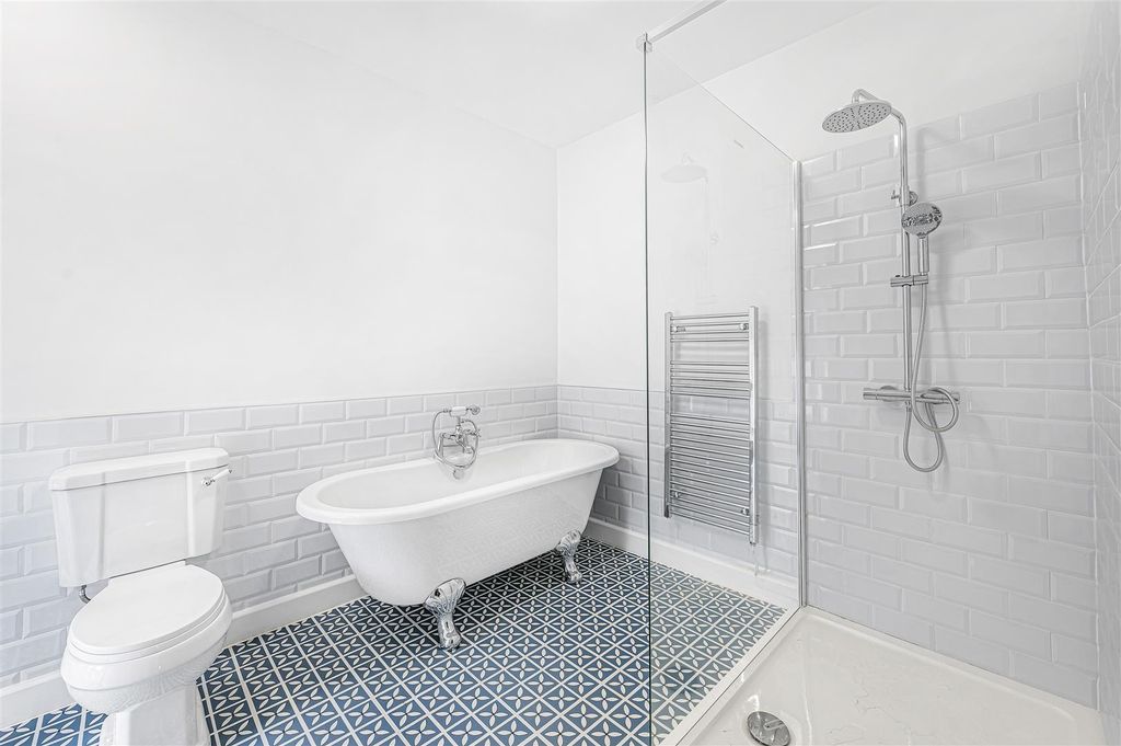 Additional image 6 of 3 bed flat for saleNinfield Road, Bexhill-On-Sea TN39